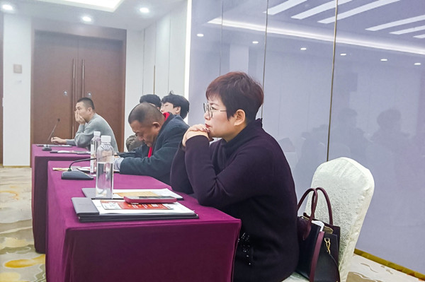 無錫市社區(qū)商會——勤新商會攜手正睿咨詢集團(tuán)為企業(yè)家賦能充電！
