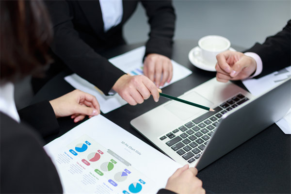 企業(yè)存在人力資源問題，是如何制約公司未來發(fā)展的？