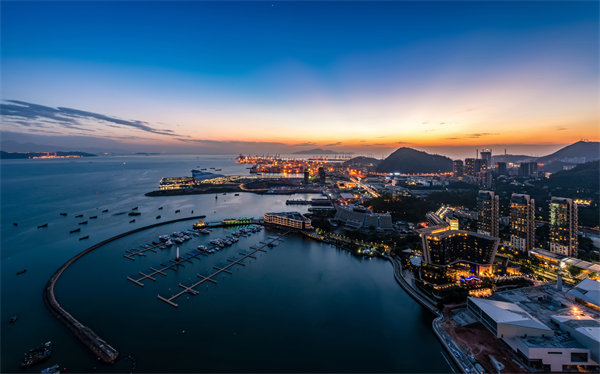 深圳管理咨詢精準(zhǔn)定位企業(yè)痛點(diǎn)，實(shí)現(xiàn)高效轉(zhuǎn)型！