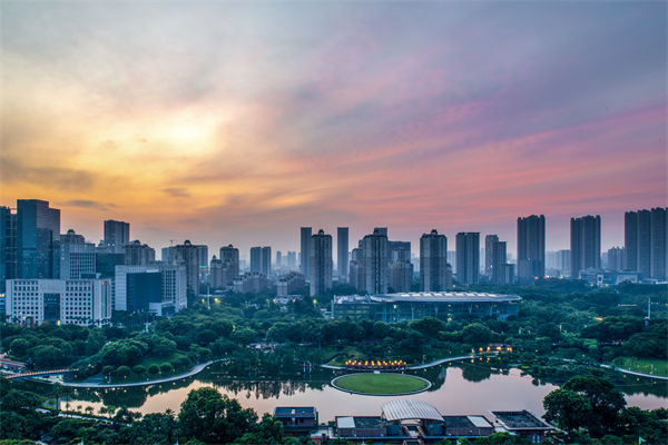 佛山預(yù)算管理咨詢公司如何助力企業(yè)實現(xiàn)預(yù)算精準(zhǔn)控制？