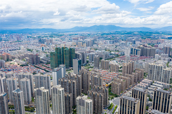 企業(yè)如何借助漳州咨詢公司優(yōu)化市場(chǎng)競(jìng)爭(zhēng)戰(zhàn)略？