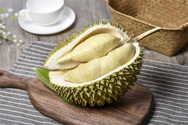 榴蓮價(jià)格暴跌50%，有人買了50箱，預(yù)算管理怎么看？
