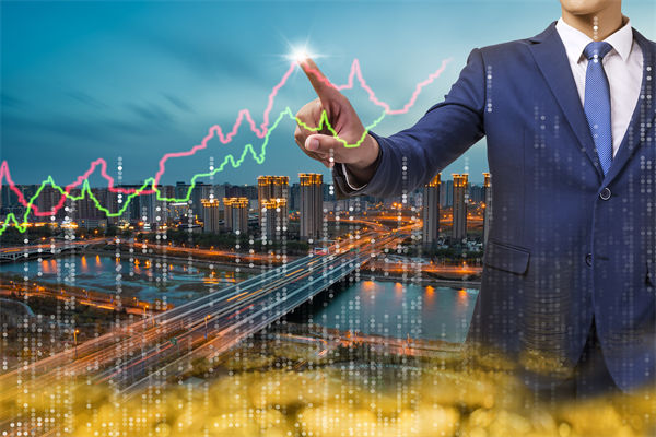 市場瞬息萬變，企業(yè)戰(zhàn)略該如何靈活調(diào)整以搶占先機(jī)？