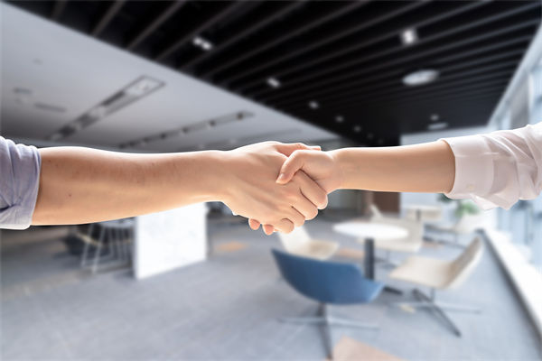企業(yè)文化理念懸浮空中，如何讓價(jià)值觀真正落地生根？