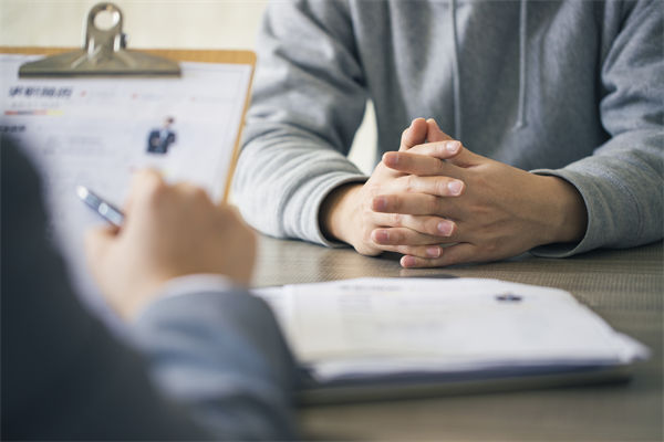 人社局回應(yīng)公司招聘35歲以上勿擾，企業(yè)管理怎么看？