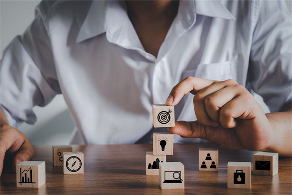 專業(yè)的戰(zhàn)略咨詢推薦公司，能落地資源精準(zhǔn)配置的哪家好？