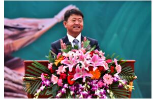 段治葵：響應(yīng)扶貧攻堅(jiān)政策，發(fā)展生態(tài)農(nóng)業(yè)，帶動(dòng)農(nóng)民增收致富