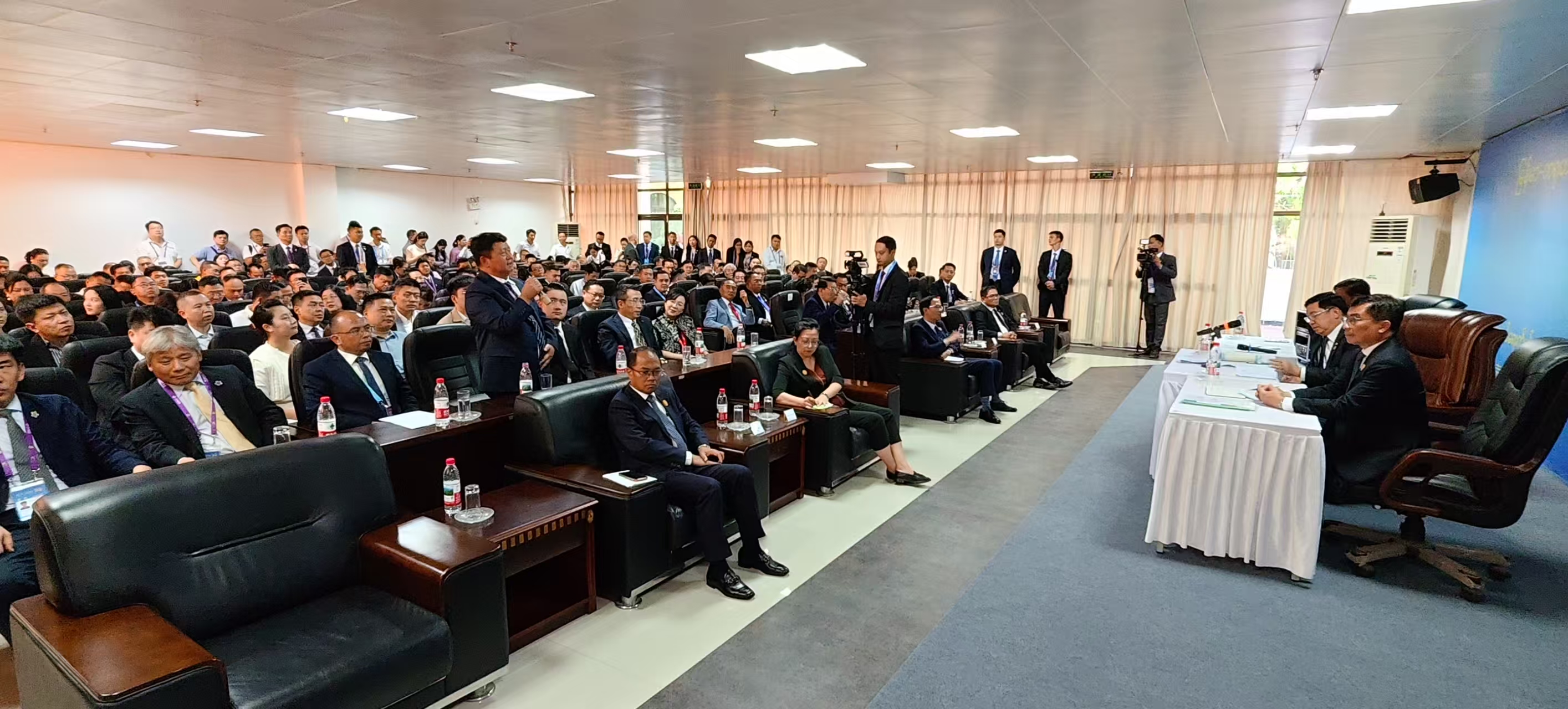 瑞和錦程董事長段治葵受邀出席中緬企業(yè)家見面會，并進行現(xiàn)場交流